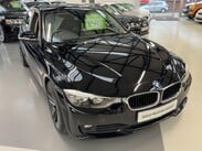 BMW 3 Series 2.0 320d ED EfficientDynamics Business Auto Euro 5 (s/s) 4dr 5