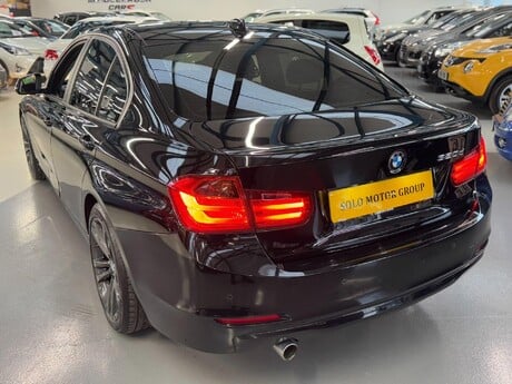 BMW 3 Series 2.0 320d ED EfficientDynamics Business Auto Euro 5 (s/s) 4dr 11