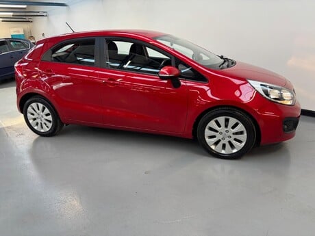 Kia Rio 1.4 2 Auto Euro 5 5dr 29