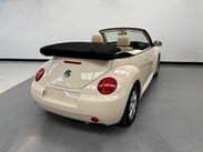 Volkswagen Beetle 1.6 Cabriolet Euro 4 2dr 27