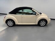 Volkswagen Beetle 1.6 Cabriolet Euro 4 2dr 34