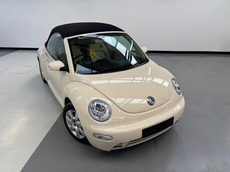 Volkswagen Beetle 1.6 Cabriolet Euro 4 2dr 38