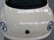 Volkswagen Beetle 1.6 Cabriolet Euro 4 2dr 49