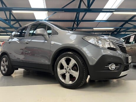 Vauxhall Mokka 1.6 SE 2WD Euro 5 (s/s) 5dr 4