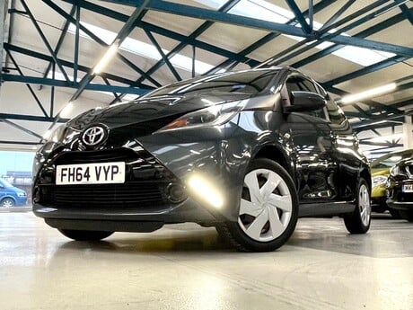 Toyota Aygo 1.0 VVT-i x-play Euro 5 5dr Euro 5 1