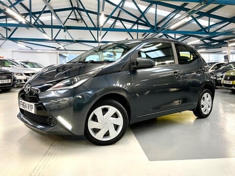 Toyota Aygo 1.0 VVT-i x-play Euro 5 5dr Euro 5 3