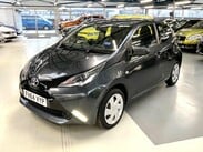 Toyota Aygo 1.0 VVT-i x-play Euro 5 5dr Euro 5 12