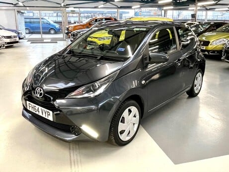 Toyota Aygo 1.0 VVT-i x-play Euro 5 5dr Euro 5 8