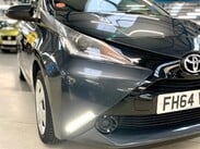 Toyota Aygo 1.0 VVT-i x-play Euro 5 5dr Euro 5 22