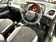 Toyota Aygo 1.0 VVT-i x-play Euro 5 5dr Euro 5 31