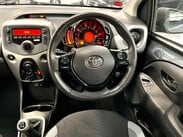 Toyota Aygo 1.0 VVT-i x-play Euro 5 5dr Euro 5 39