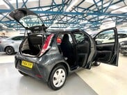 Toyota Aygo 1.0 VVT-i x-play Euro 5 5dr Euro 5 55