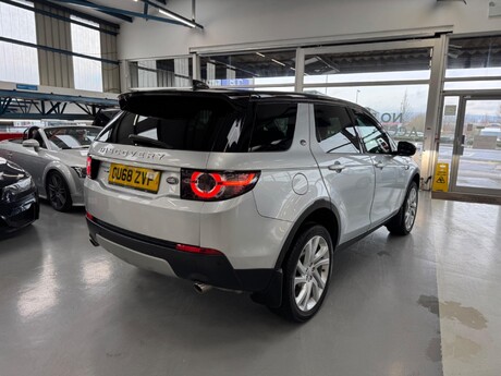 Land Rover Discovery Sport 2.0 TD4 HSE Luxury Auto 4WD Euro 6 (s/s) 5dr 18