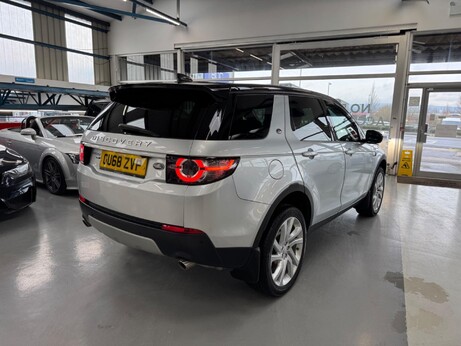 Land Rover Discovery Sport 2.0 TD4 HSE Luxury Auto 4WD Euro 6 (s/s) 5dr 14