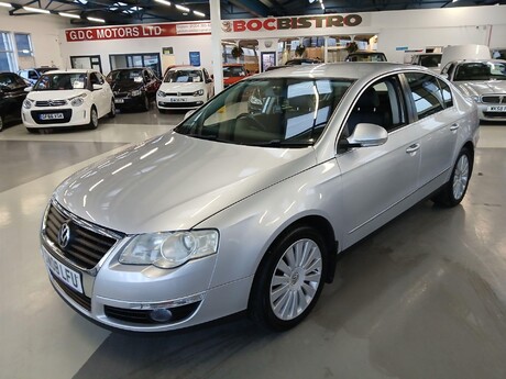 Volkswagen Passat 1.8 TSI Highline Euro 4 4dr 1