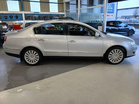 Volkswagen Passat 1.8 TSI Highline Euro 4 4dr 3