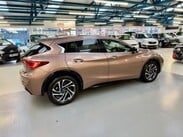 Infiniti Q30 2.2d Premium Tech DCT AWD Euro 6 (s/s) 5dr 14