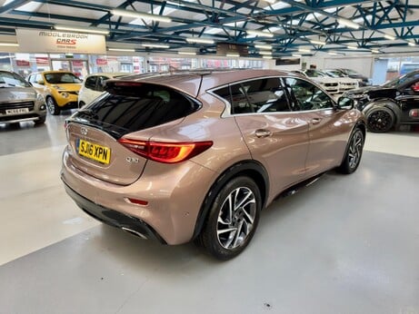 Infiniti Q30 2.2d Premium Tech DCT AWD Euro 6 (s/s) 5dr 12