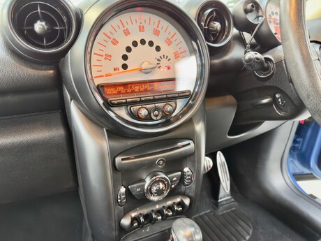 Mini Countryman 2.0 Cooper SD Auto Euro 5 5dr 37