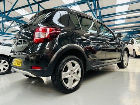 Dacia Sandero Stepway 0.9 TCe Ambiance Euro 5 5dr 7