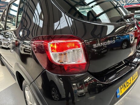 Dacia Sandero Stepway 0.9 TCe Ambiance Euro 5 5dr 49