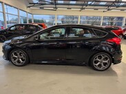 Ford Focus 2.0 TDCi ST-2 Euro 6 (s/s) 5dr 8