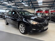 Vauxhall Astra 1.0i Turbo ecoTEC SRi Nav Euro 6 (s/s) 5dr 12