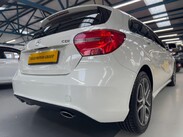 Mercedes-Benz A Class 1.5 A180 CDI Sport Euro 5 (s/s) 5dr 12