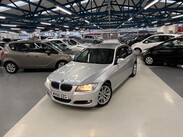 BMW 3 Series 3.0 325i SE Steptronic Euro 5 4dr 3