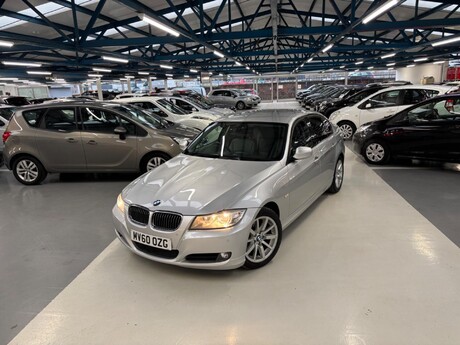 BMW 3 Series 3.0 325i SE Steptronic Euro 5 4dr 3