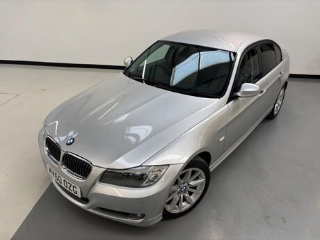 BMW 3 Series 3.0 325i SE Steptronic Euro 5 4dr 9