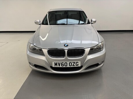 BMW 3 Series 3.0 325i SE Steptronic Euro 5 4dr 53