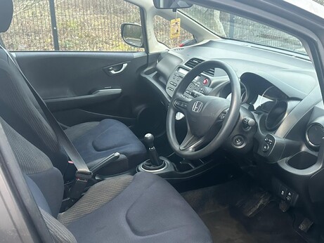 Honda Jazz 1.4 i-VTEC ES Euro 5 5dr 9