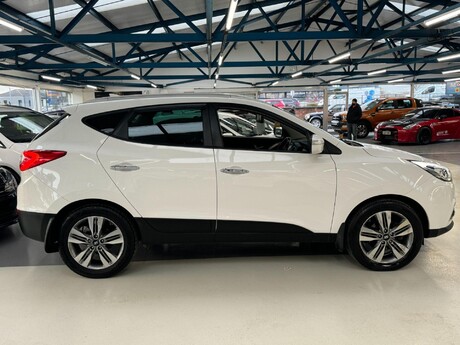 Hyundai ix35 1.7 CRDi Premium Euro 5 (s/s) 5dr 16