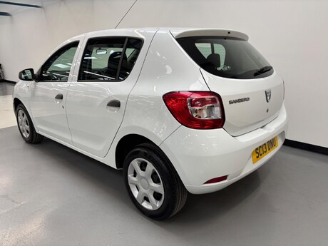 Dacia Sandero 1.2 Ambiance Euro 5 5dr 15