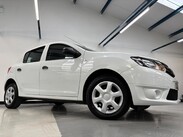 Dacia Sandero 1.2 Ambiance Euro 5 5dr 32