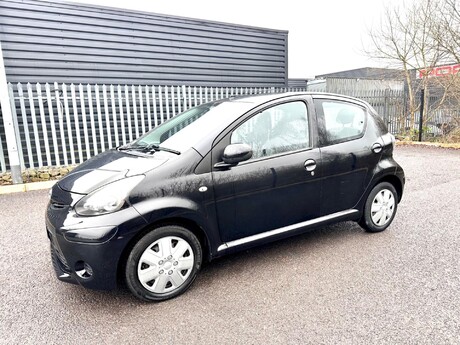 Toyota Aygo 1.0 VVT-i Ice MultiMode Euro 5 5dr 10