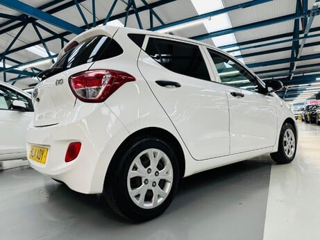 Hyundai i10 1.0 S Euro 5 5dr 3