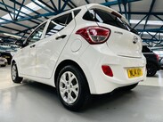 Hyundai i10 1.0 S Euro 5 5dr 8