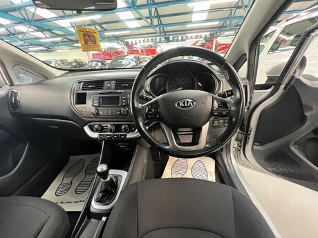 Kia Rio 1.25 VR7 Euro 5 5dr 17