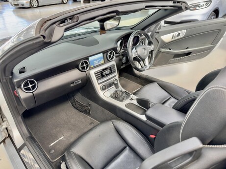 Mercedes-Benz SLK 1.8 SLK250 BlueEfficiency AMG Sport G-Tronic+ Euro 5 (s/s) 2dr 51