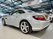 Mercedes-Benz SLK 1.8 SLK250 BlueEfficiency AMG Sport G-Tronic+ Euro 5 (s/s) 2dr 5