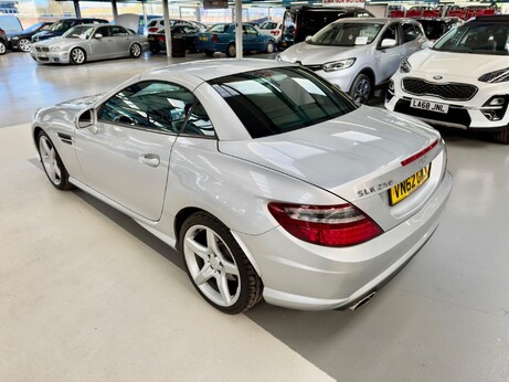 Mercedes-Benz SLK 1.8 SLK250 BlueEfficiency AMG Sport G-Tronic+ Euro 5 (s/s) 2dr 6