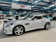 Mercedes-Benz SLK 1.8 SLK250 BlueEfficiency AMG Sport G-Tronic+ Euro 5 (s/s) 2dr 33