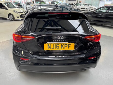 Infiniti Q30 1.5d Business Executive Euro 6 (s/s) 5dr 8