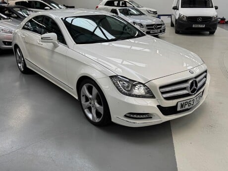 Mercedes-Benz CLS 3.0 CLS350 CDI V6 Coupe G-Tronic+ Euro 5 (s/s) 4dr 3