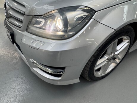 Mercedes-Benz C Class 2.1 C220 CDI BlueEfficiency Sport Edition 125 G-Tronic+ Euro 5 (s/s) 4dr 1