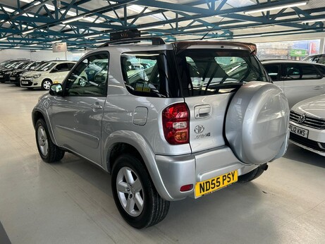 Toyota Rav4 2.0 VVT-i XT3 4WD 3dr 3