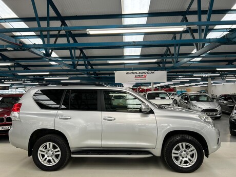 Toyota Land Cruiser 3.0 D-4D LC4 Auto 4WD Euro 4 5dr 2