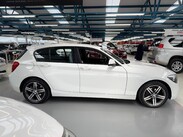 BMW 1 Series 1.6 116i Sport Euro 6 (s/s) 5dr 9